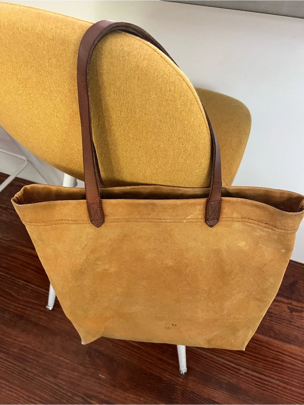 Madewell yello solid